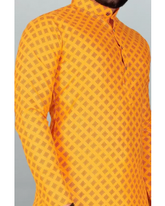Men Printed Cotton Blend Straight Kurta  (Yellow)